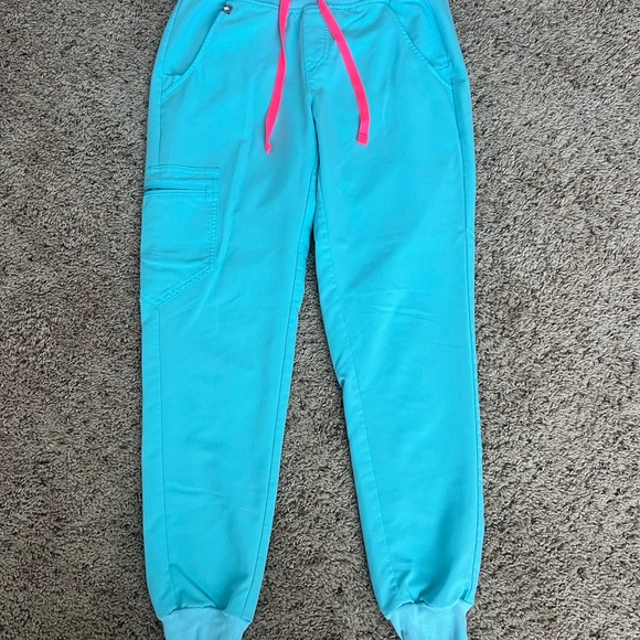 Figs Turquoise with Hot Pink Strings Set - XS Top and Bottom - Picture 2 of 5